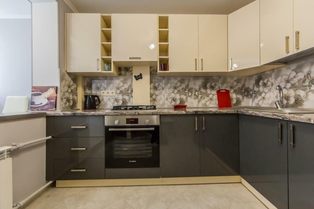 The Best Rest In This Stylish, Cozy Apartament. Apartment Киев Екстериор снимка